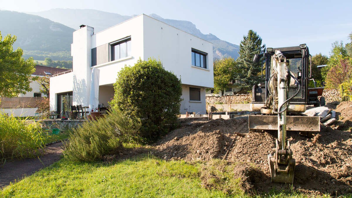 Bauturbo - Einfamilienhaus mit Baustelle nebenan