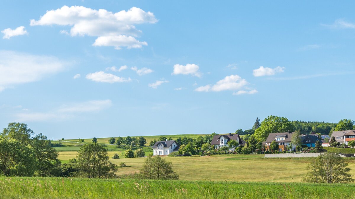 Grunderwerbsteuer Sparen - Einzelne Häuser am land