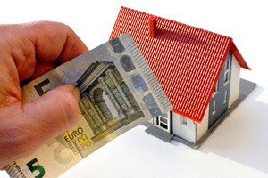 Liquidhome Teilverkauf - Modellhaus mit 5 Euro Schein