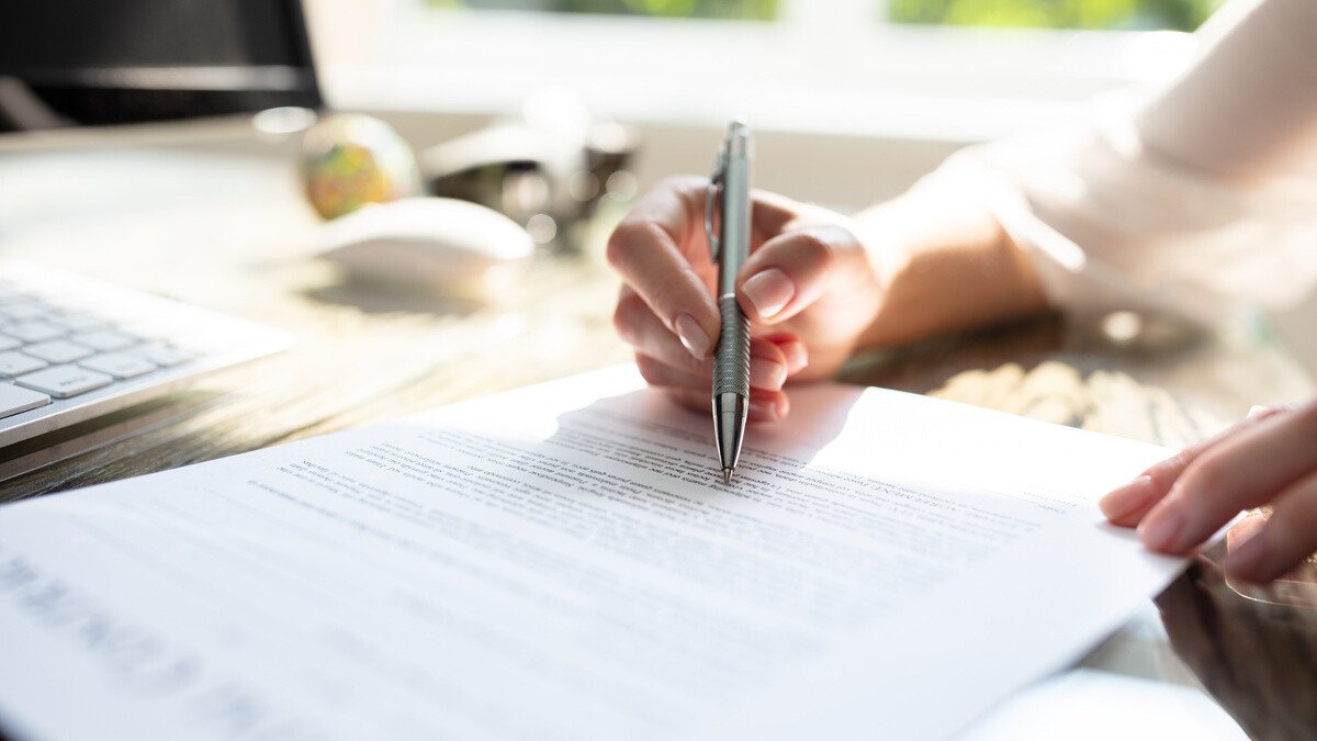 Mieterhöhung Vergleichswohungen - Büroarbeit