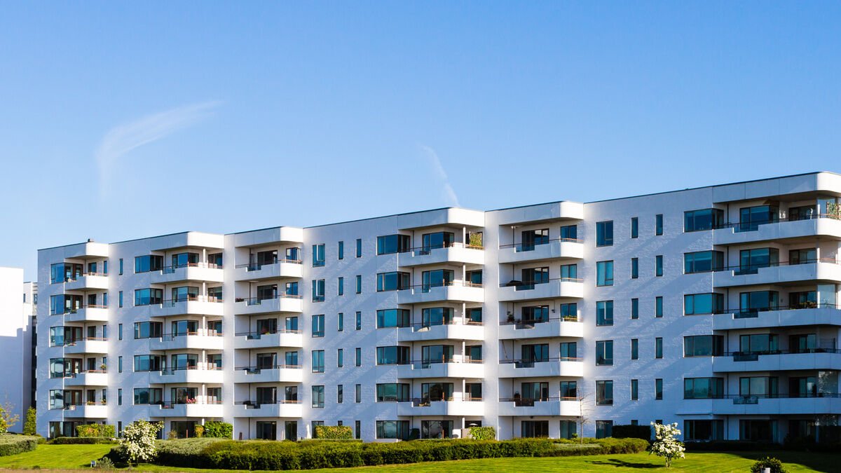 Mieterhöhung Vergleichswohnungen - Wohnblock