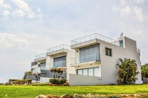 Betreten eines Nachbargrundstücks - Immobilie, Wohnhaus, Gesetz und Recht